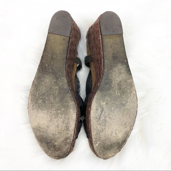 Donald Pliner | Woven Stretch Black Wedge Sandals - Picture 7 of 7